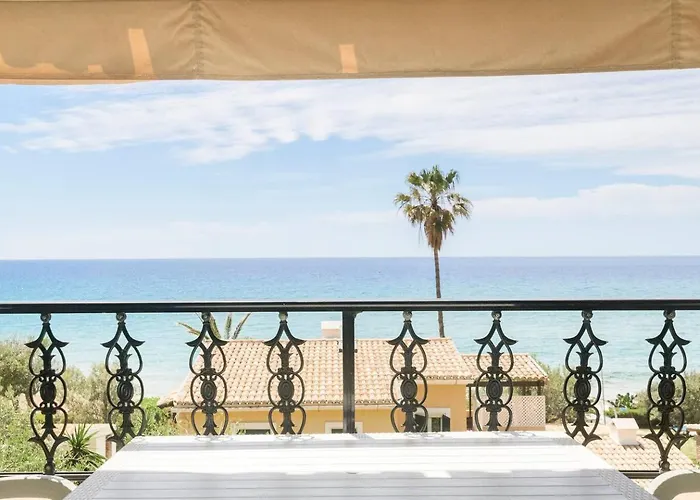 Christos 38 - Blue Private Homes Γλυφάδα